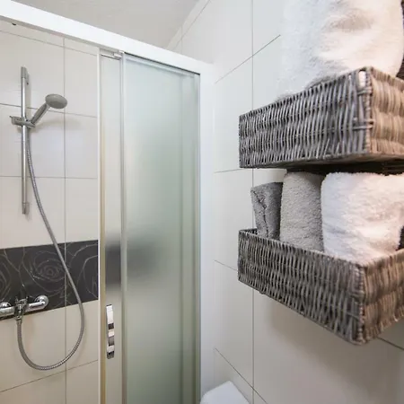 Apartamento Studio Finta Rogotin
